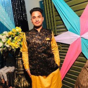 Meet your Posher, Akshit